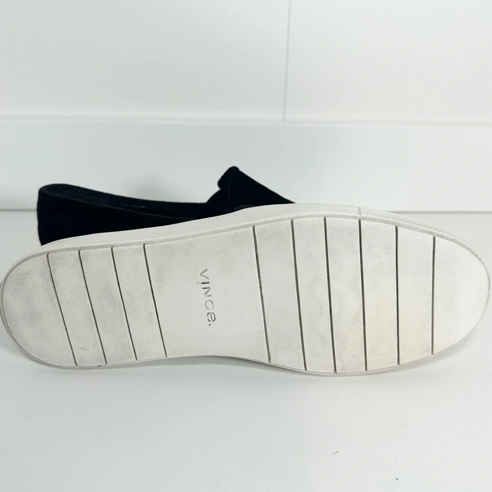 Vince Blair Velvet Black Slip On Sneakers Women Size 9M Classic Luxury Old Money